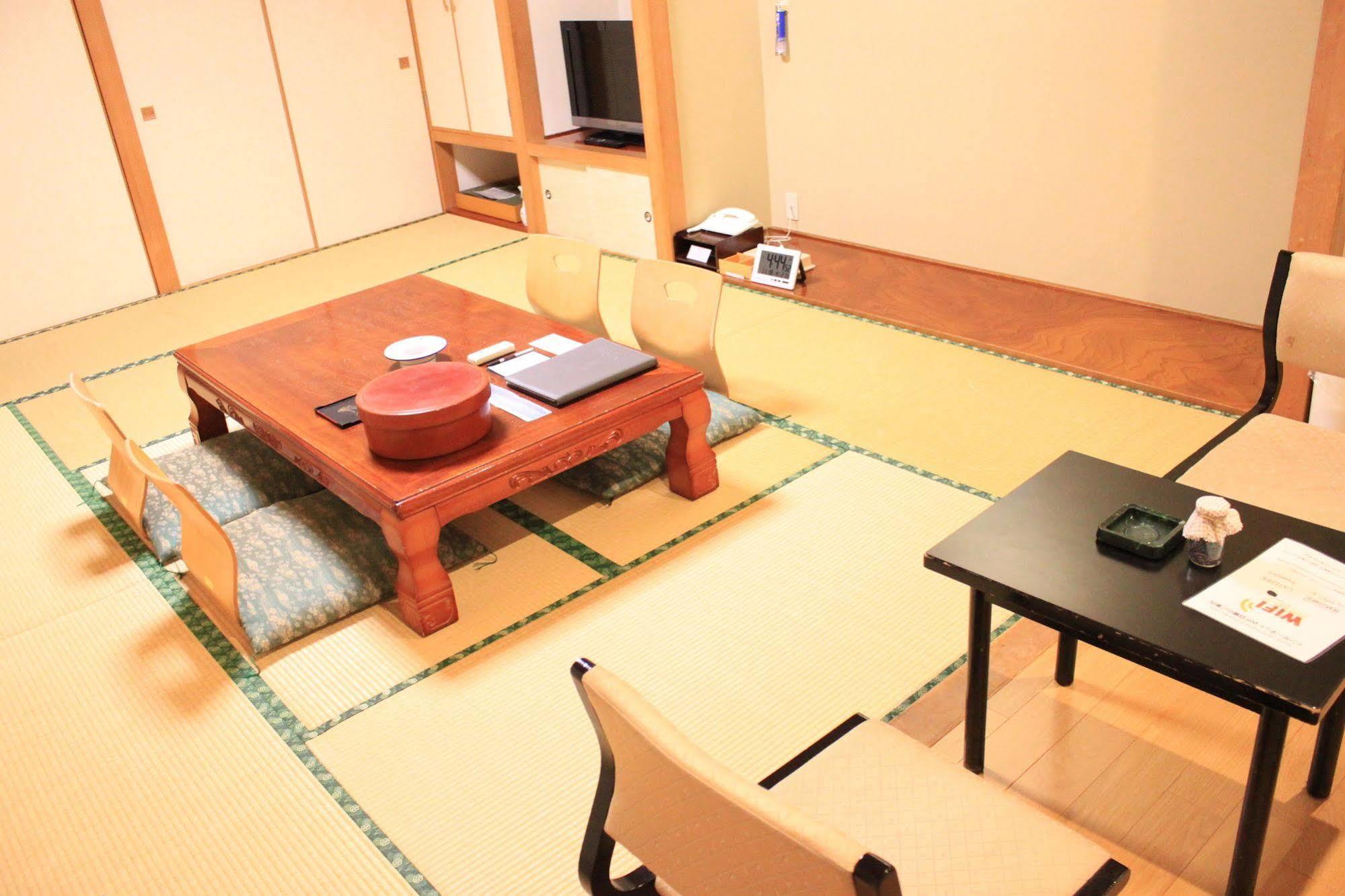 Furano La Terre Hotell Nakafurano Exteriör bild